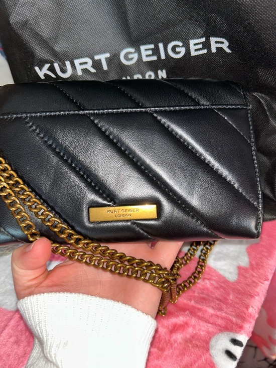 Kurt Geiger Black Soho Leather Wallet on Chain - Picture 4 of 9